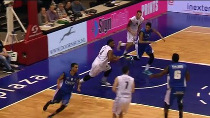 Donar maakt goede indruk in vol MartiniPlaza - RTV Noord