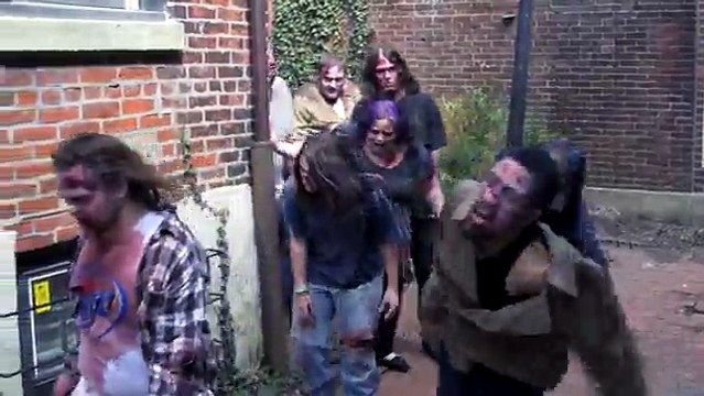 Ils terrifient une ville en faisant croire à l'apocalypse caméra cachée