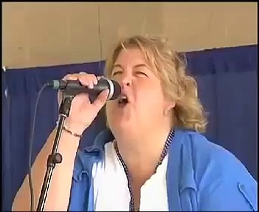 Woman Makes Insane Pig Noises