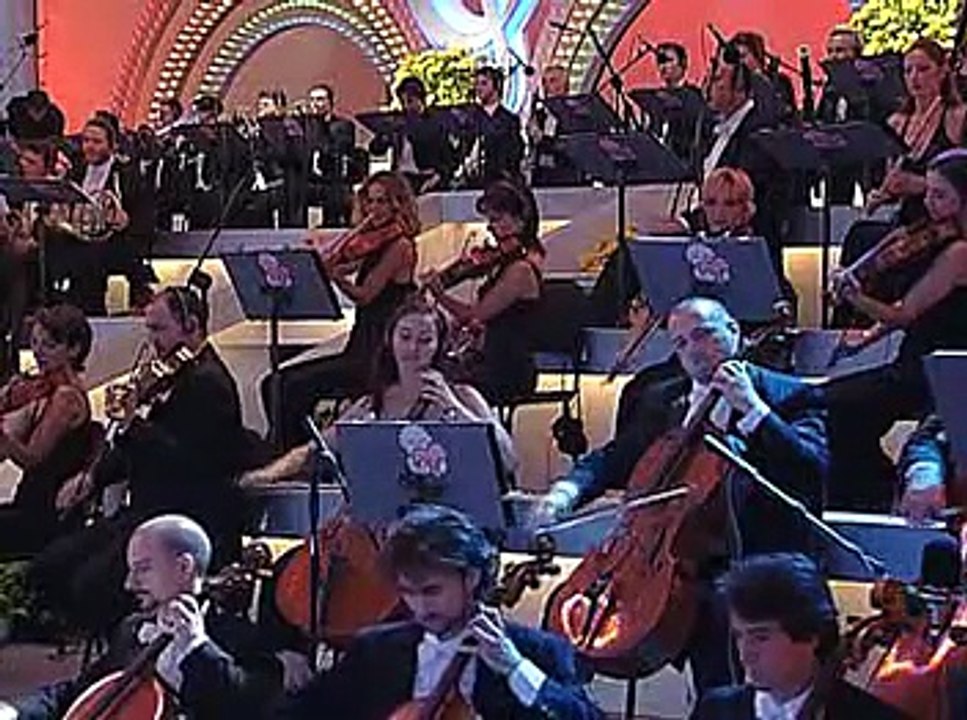 Enrique Iglesias & Luciano Pavarotti - Cielito Lindo