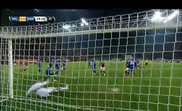 milan-sampdoria 1-1 Nigel de Jong amazing bicycle kick goal