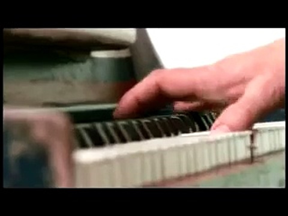 Tori Amos - Bouncing off Clouds