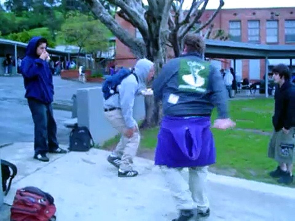 Kick Balls 7 video Dailymotion