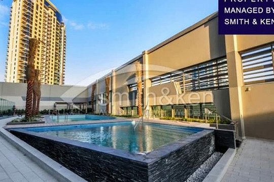 The Vogue Apartment Burj Khalifa View 520 sq ft Studio