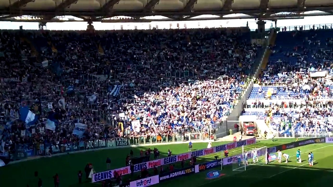 20150412 Lo stadio Olimpico stracolmo per Lazio-Empoli 4-0