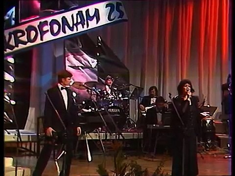 RAIMONDS PAULS - NORA BUMBIERE un VIKTORS LAPČENOKS - Mēmā dziesma / Mute Song - 1990