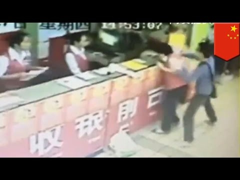 Chino apuñala a empleados de un supermercado luego de discutir por culpa de unos fideos