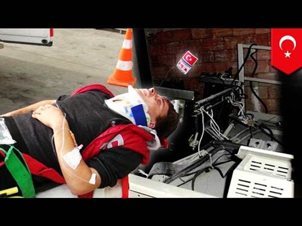 Ascensor en escuela secundaria de Turquía falla cuando estudiantes ignoraron la capacidad máxima