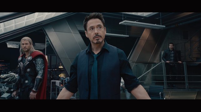 AVENGERS: AGE OF ULTRON Clip feat. Robert Downey Jr., Chris Hemsworth ('We'll Beat It Together')