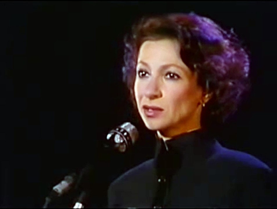 ESTHER OFARIM – Hayu Laylot  (Es gibt Nächte / There Were Nights, 1988, HD)