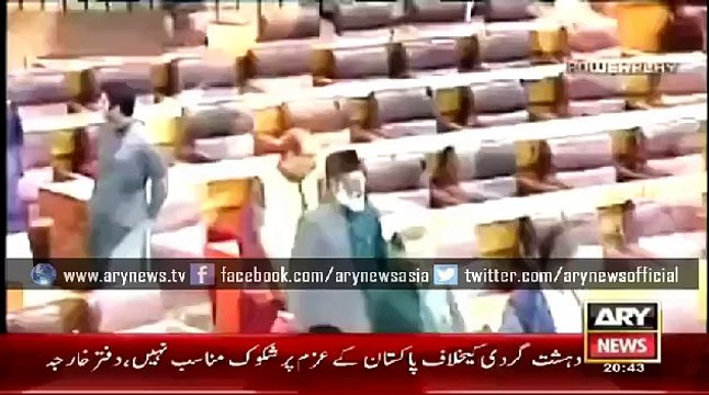Dr. Tahir ul Qadri Badly Blast Imran Khan And Pakistan Tahreek-e-Insaf (PTI)