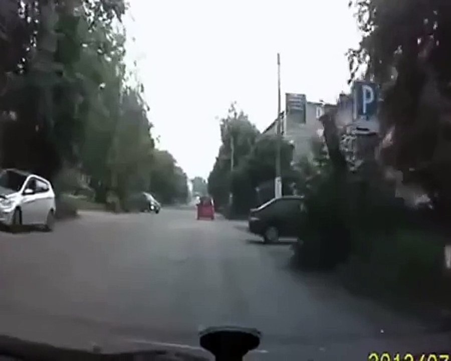 When horn causes car crash : The power of the car horn