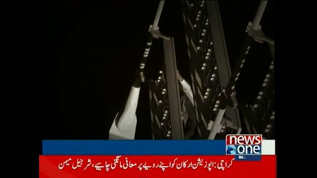 French 'Spiderman' scales Dubai skyscraper