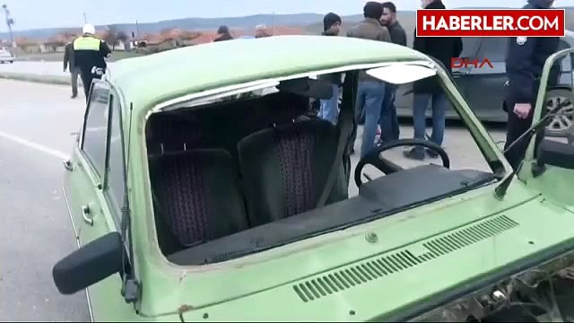 Yozgat Sorgun'da 2 Otomobil Çarpıştı, 4 Yaralı