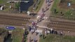 Paris Roubaix - un TGV coupe le peloton en deux