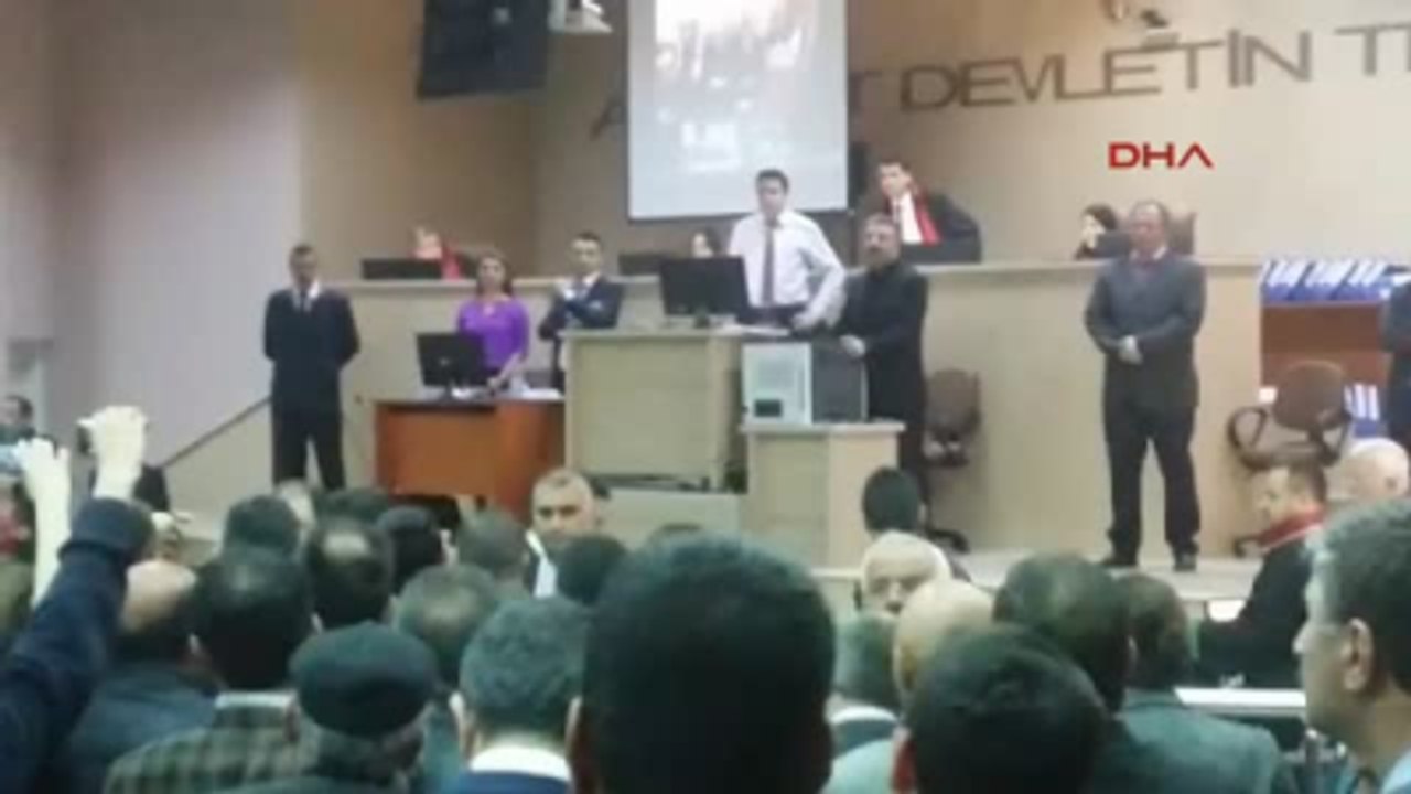Akhisar Soma Davası Gergin Başladı, Mahkeme Salonu Karıştı-Ek