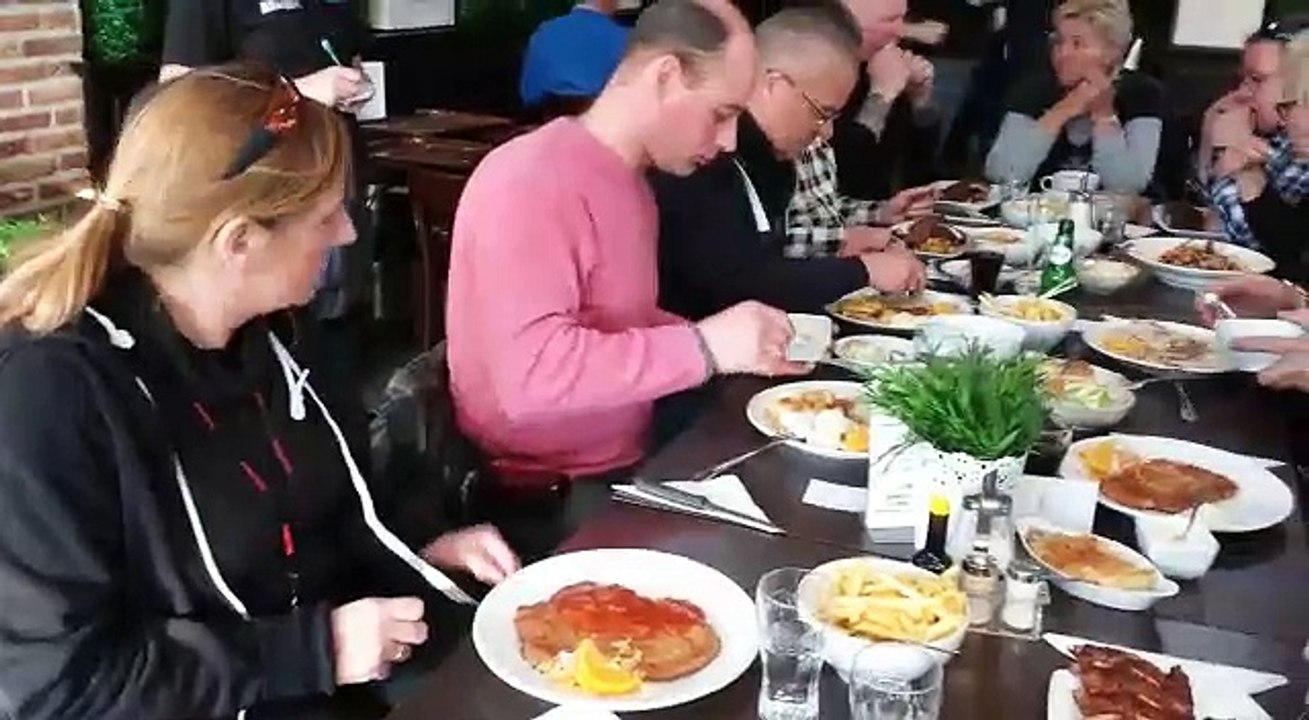 Chopper Custom Vrienden korte pitstop bij Frans op  den Bult 12-04-15