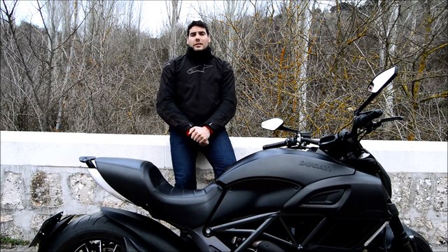 Ducati Diavel - Prueba en Portalmotos