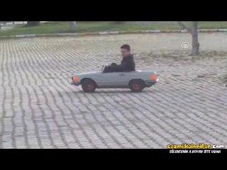 Ispartalı Gencin Minyatür Otomobili