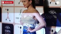 Gauhar Khan Adjusting Her Dress