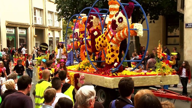 Fêtes de la Mirabelle 2013 : la Grande Parade du Cirque en vidéo
