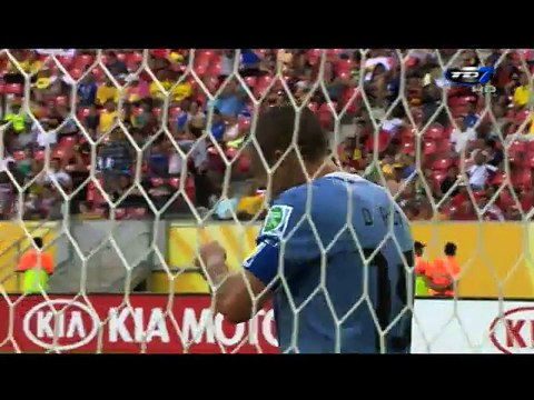 Uruguay golea a Tahití por 8-0 y clasifica a semifinales, donde chocará con Brasil