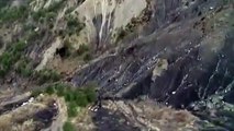 Sobrevuelan la zona en la que se estrelló el avión de Germanwings