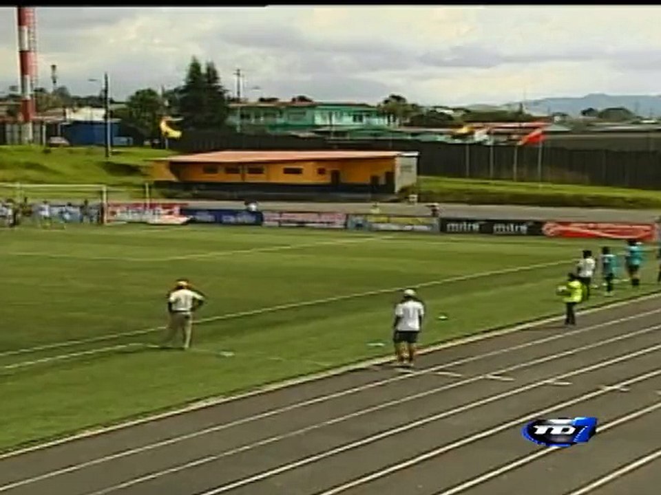 Gol- Uruguay 0 - UCR 2