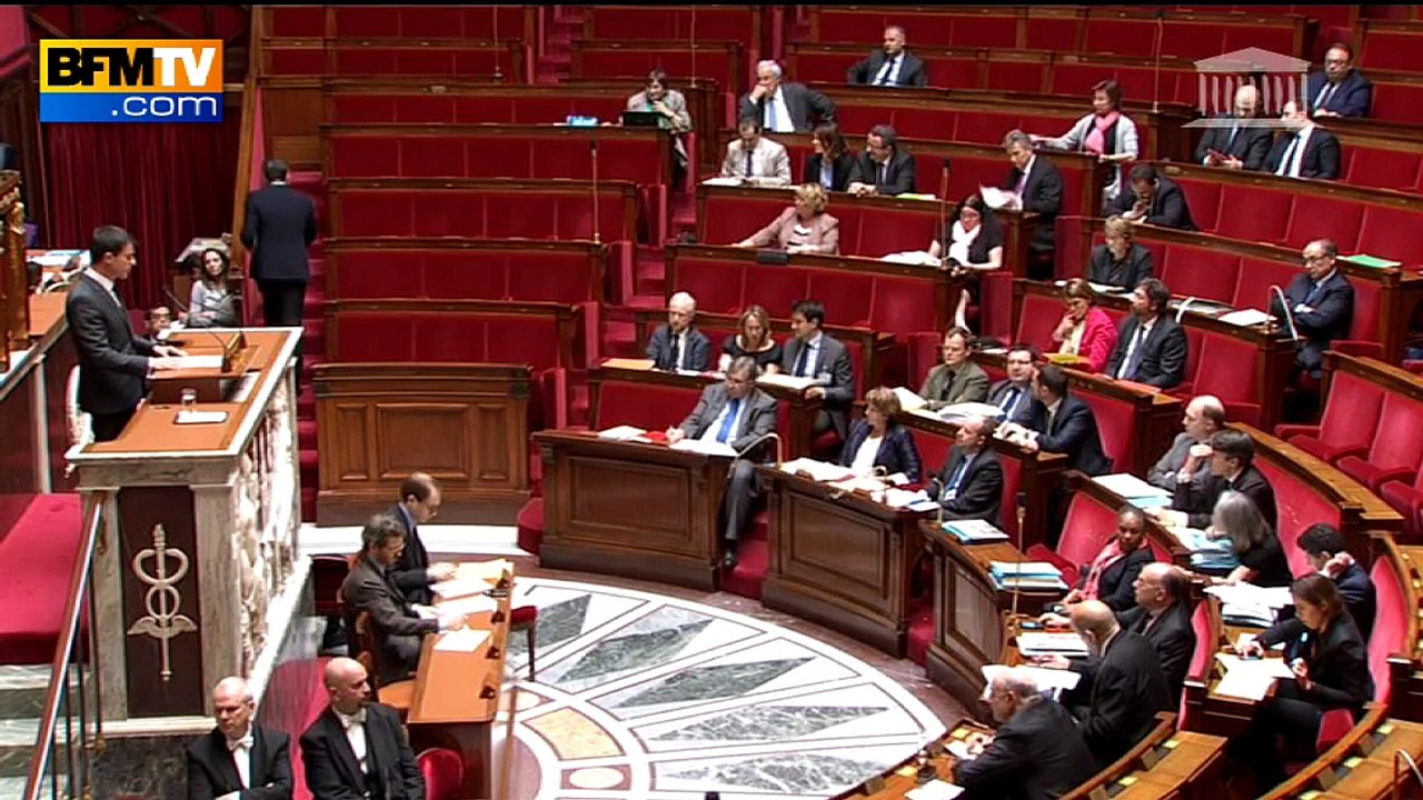 Renseignement: Valls loue "un projet juridique et démocratique majeur"