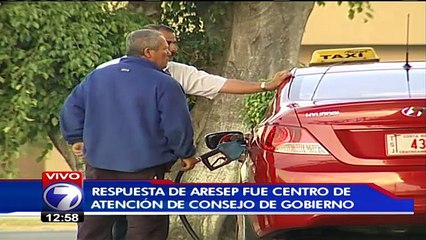Luis Guillermo Solís descarta rebajar impuesto a combustibles