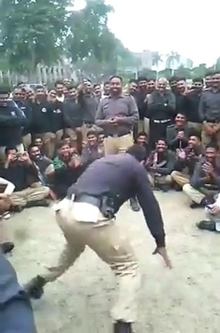 ⁣pakistani police