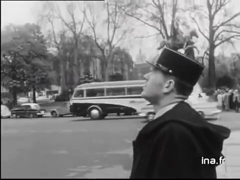 Les cloches de la cathédrale de Notre Dame de Paris en 1961