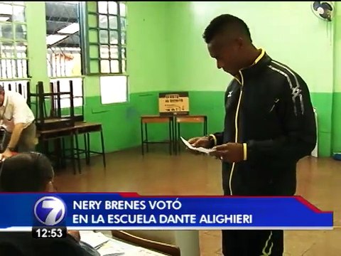 Nery Brenes motiva a los ticos a aportar su 'granito de arena'