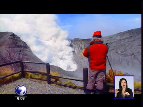 El volcán Turrialba sigue activo aunque con sismos leves