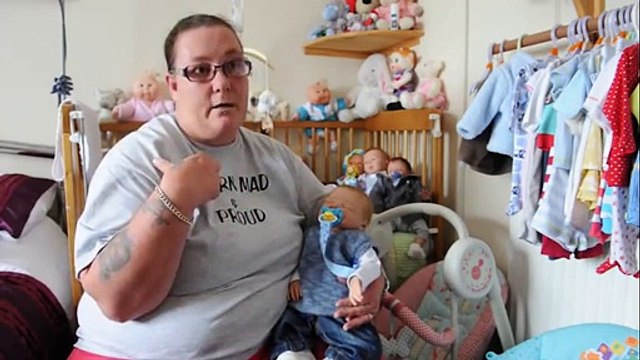 Alice Winstone - Addicted To Life-like Rebirth Dolls