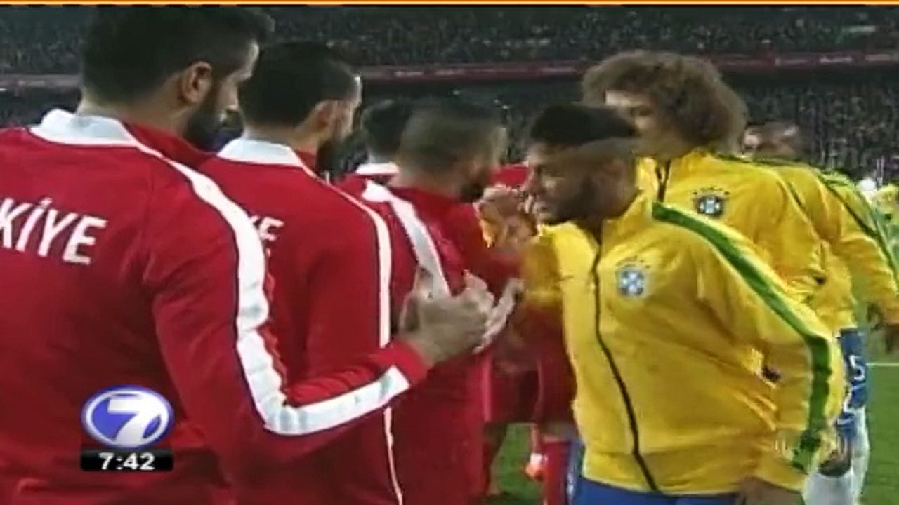 Turquía 0 - 4 Brasil