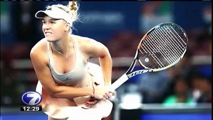 La tenista Caroline Wozniacki mostró su lado más sexy en el modelaje