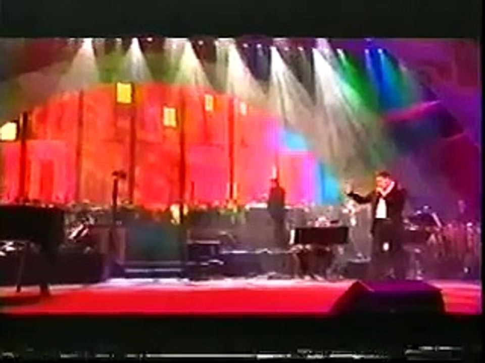 Michael Buble ~ Spiderman Live