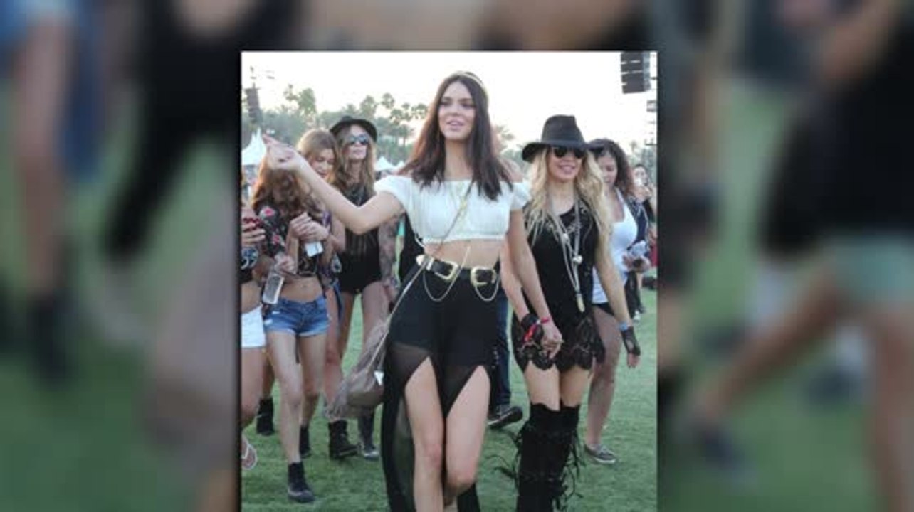 Kendall Jenner feiert mit Coachella Veteran Fergie