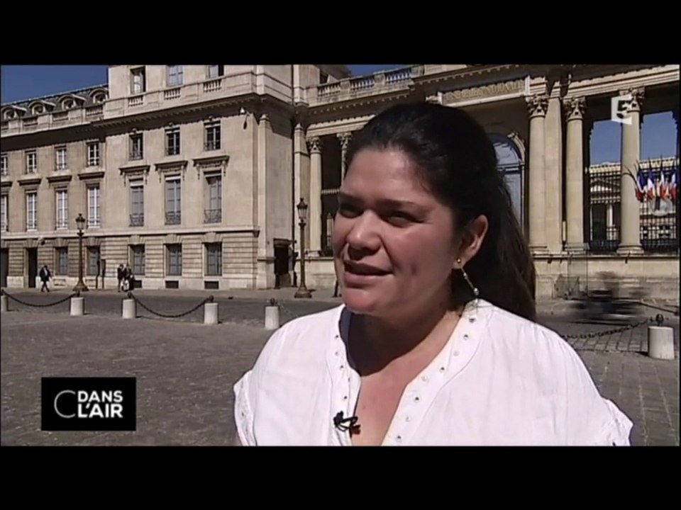 Raquel Garrido interrogée sur l'écosocialisme à C dans l'air le 13/04/2015