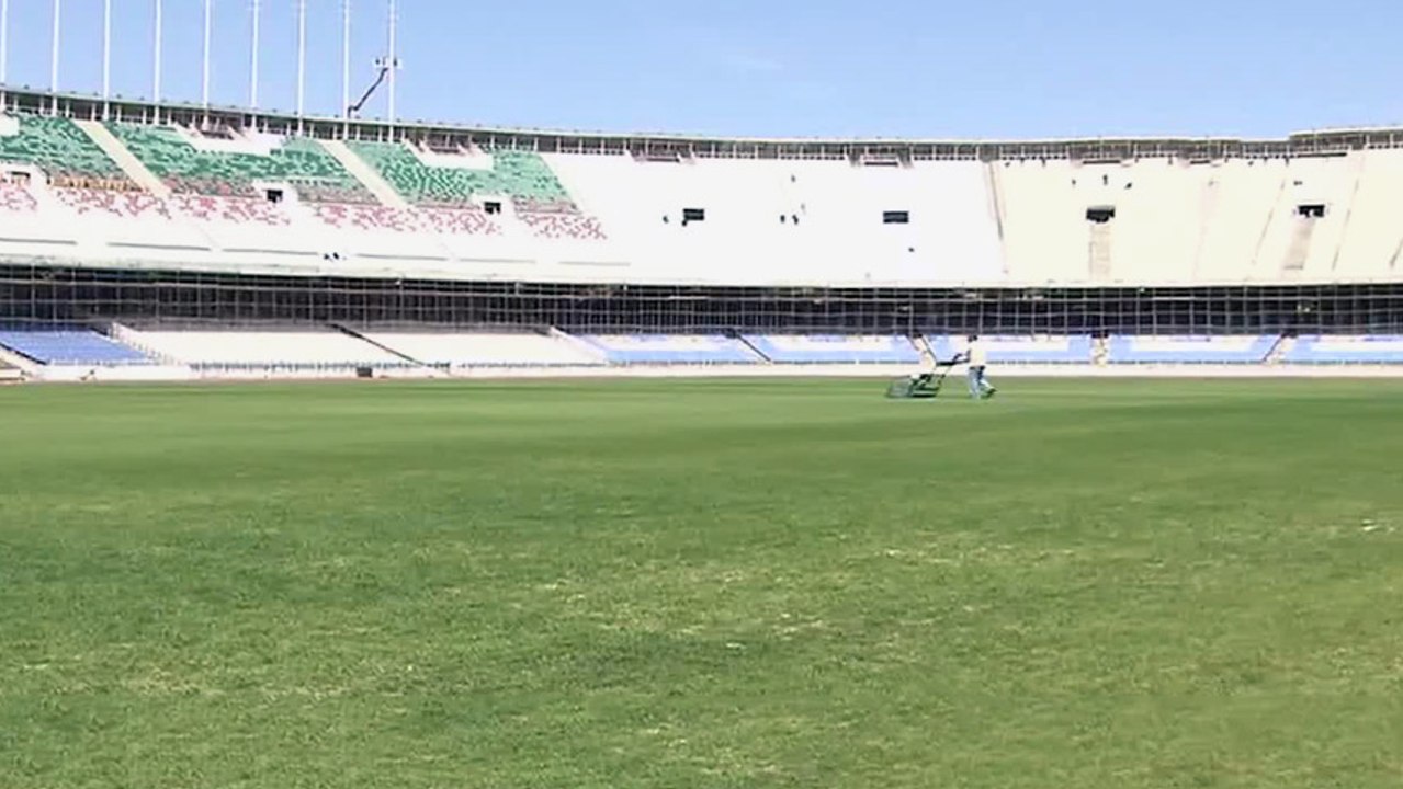 Le stade du 5-Juillet se prépare pour la finale de la Coupe d'Algérie