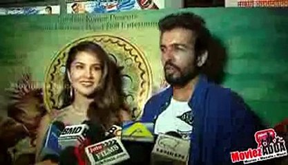 Скачать видео: Sunny Leone & Jay Bhanushali Promotes Film Ek Paheli Leela   Gaiety Galaxy Cinemas.3gp