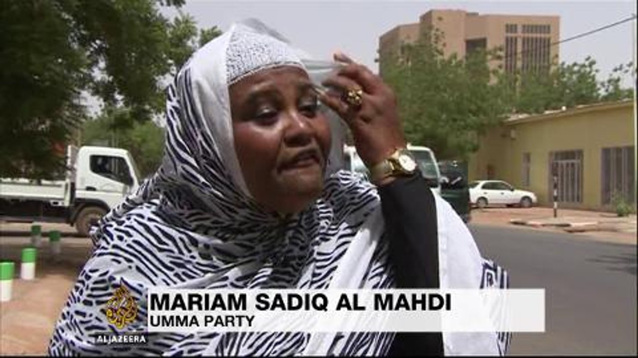 Sudan votes in elections set to extend Bashir's rule