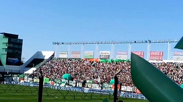 La hinchada de Banfield frente a Lanus: Dicen que estamos todos de la cabeza