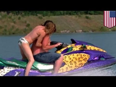 Hombre arroja al mar a su esposa luego de discutir sobre las relaciones homosexuales de su esposo