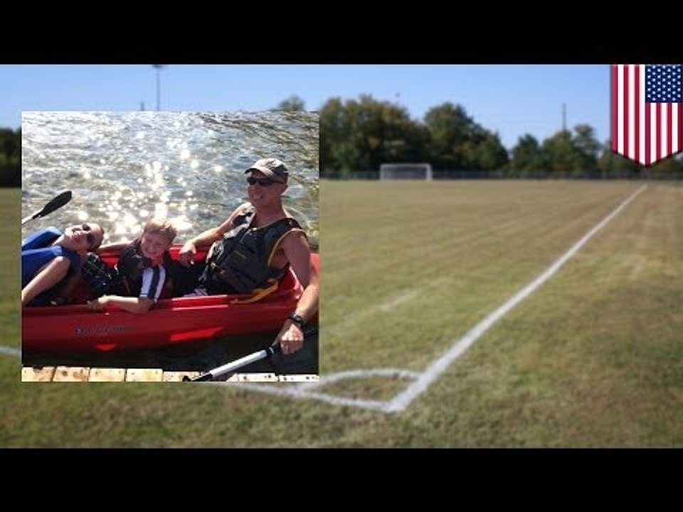 Arbitro aficionado muere al ser atacado en pleno partido por jugador disgustado con sus decisiones