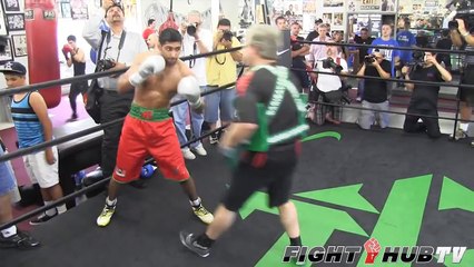 Amir Khan vs. Danny Garcia: Khan full mitt workout with Freddie Roach