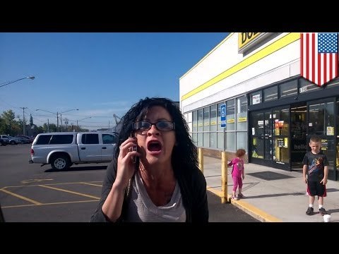 Bailarina exótica lanza insultos racistas delante de sus hijos y ataca verbalmente a afroamericano