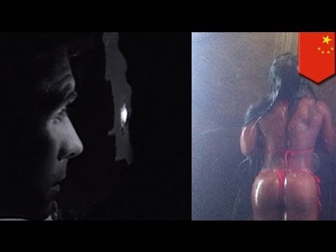 Curioso usa agujero en la pared para tomar fotos con su celular de vecina en la ducha