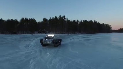 Ils sont crées le Véhicule blindé ULTIME ! Rien ne l'arrête !